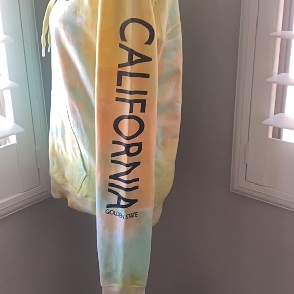 Carlsbad Tie Dye Hoodie Sweatshirt Youth XL - Picture 3 of 12